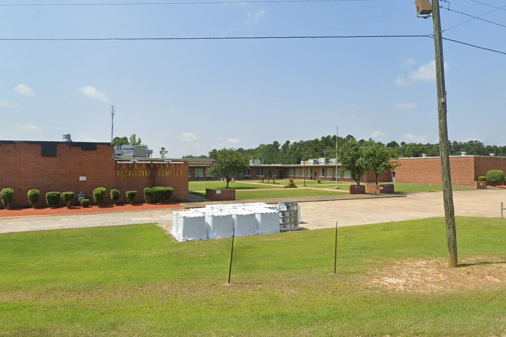 Stennis Vocational Tech Complex School