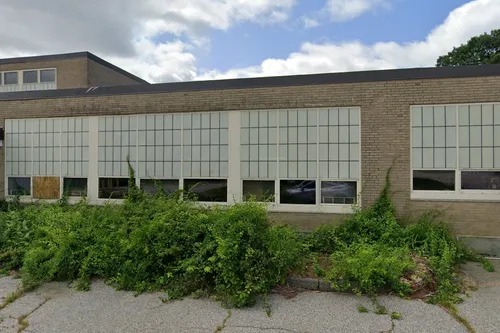 Leicester Memorial Elementary School