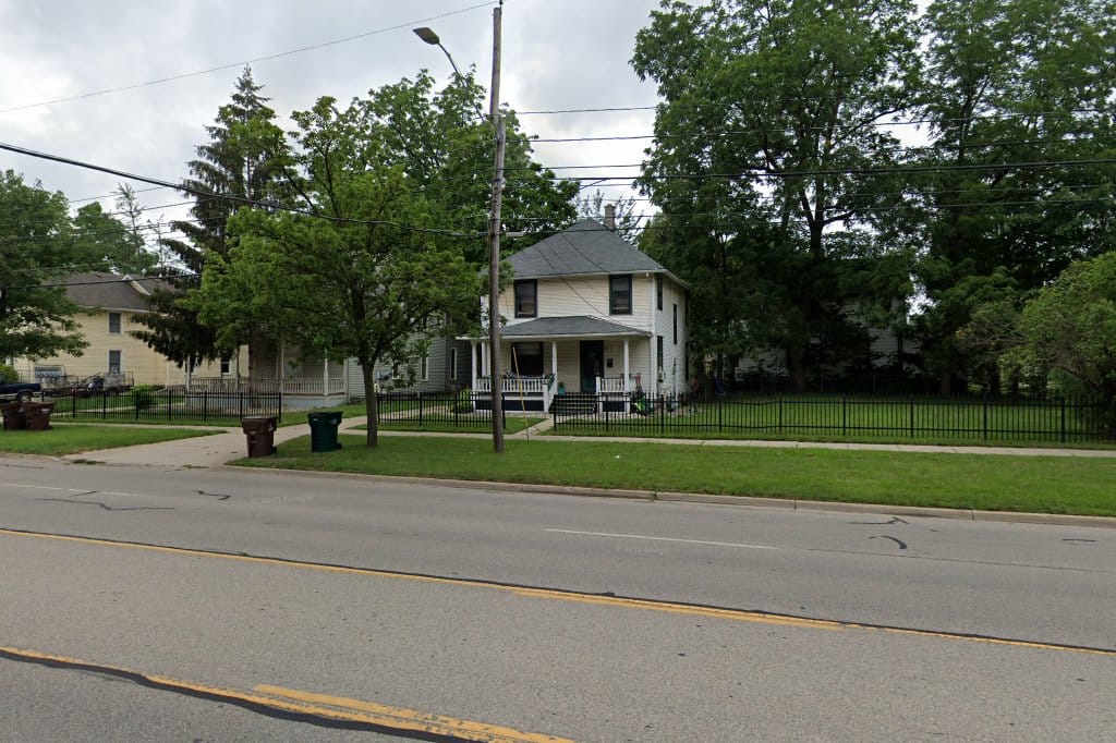 animal-shelters-in-lansing-mi-find-paw-pal