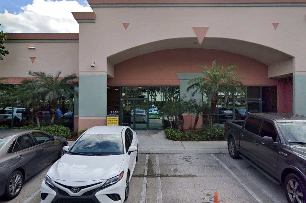 Walgreens-Optioncare Pharmacy
