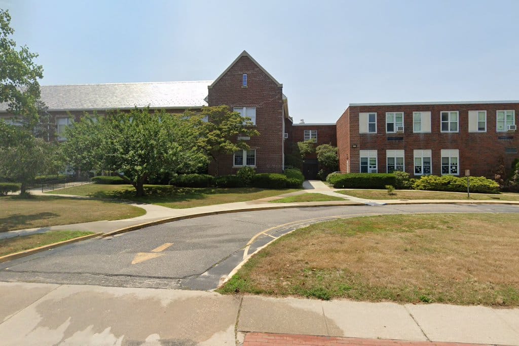 Blue Point Elementary School