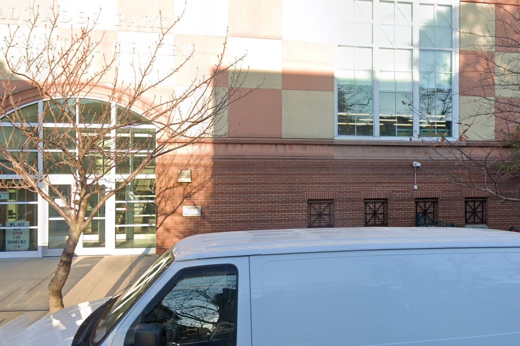 Palisades Park Public Library Multimedia Center