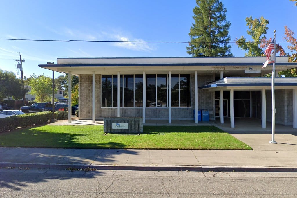 Shasta Public Library - Anderson Branch