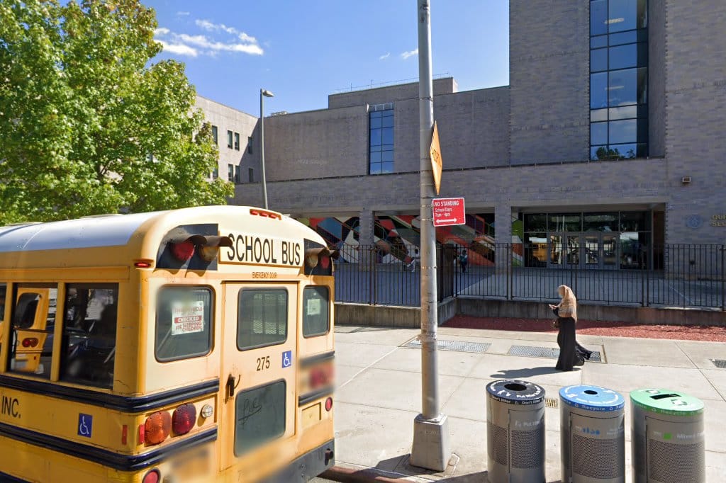 Queens Gateway To Health Sciences Secondary School