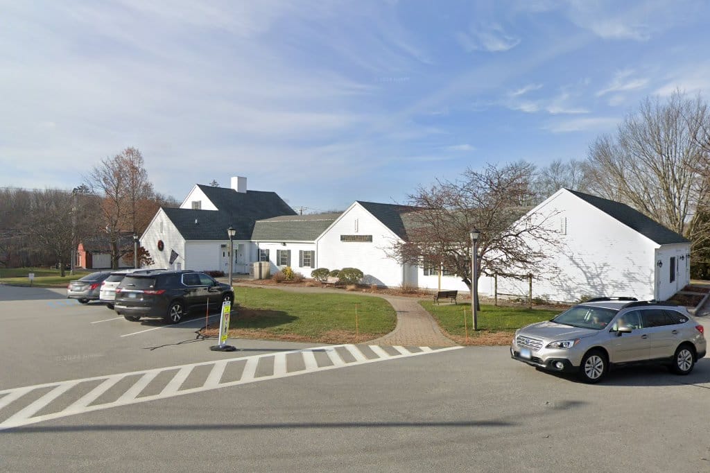 Saxton B Little Public Library