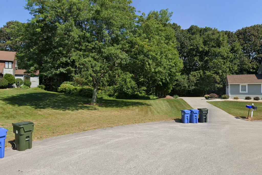 Tolland Public Library