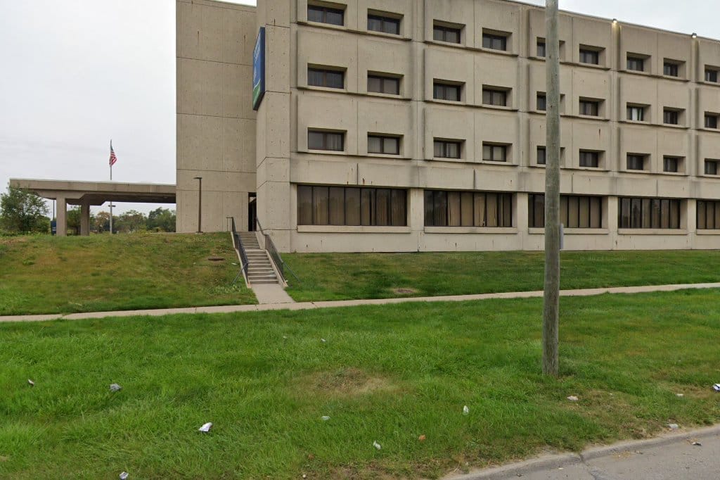 Universal Macomb Ambulance Service of Detroit