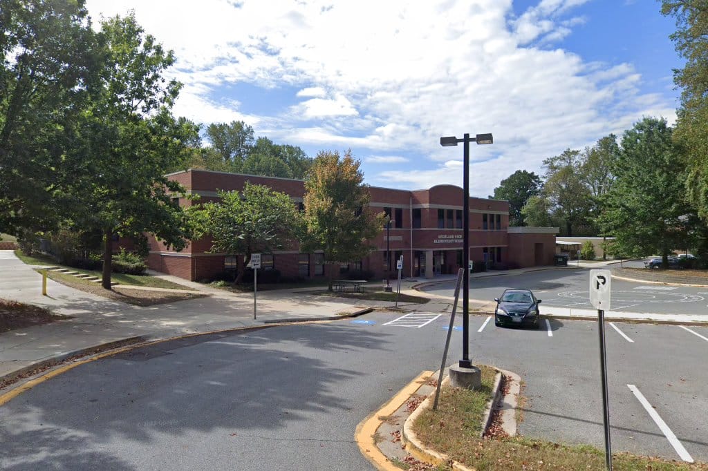 Highland View Elementary School