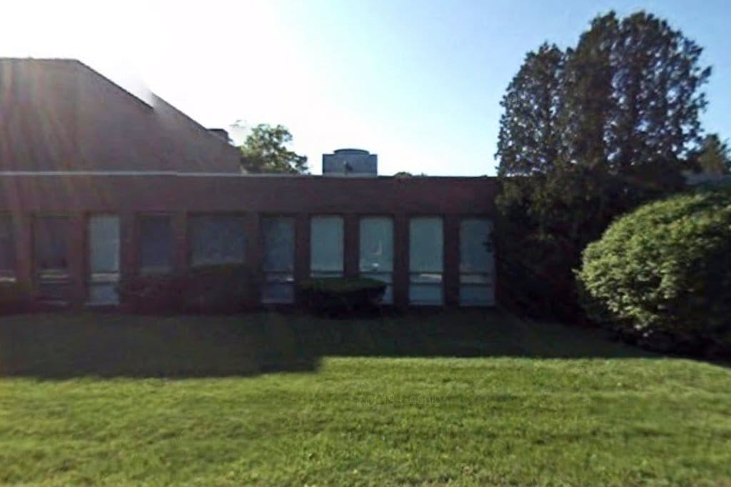 B'nai Jacob Synagogue/Ezra Academy