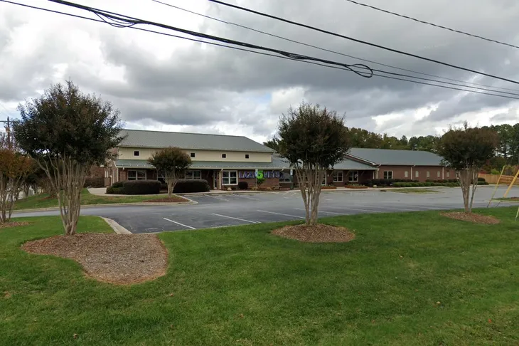 Lazy 5 Ranch Veterinary Hospital
