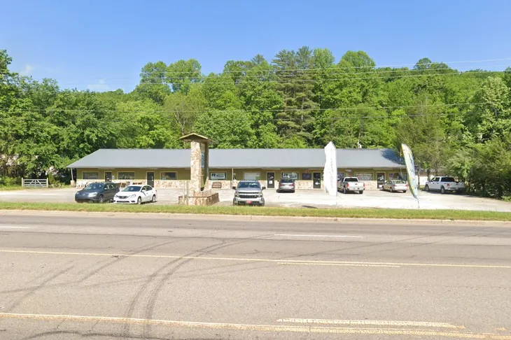 Lenzo Animal Hospital
