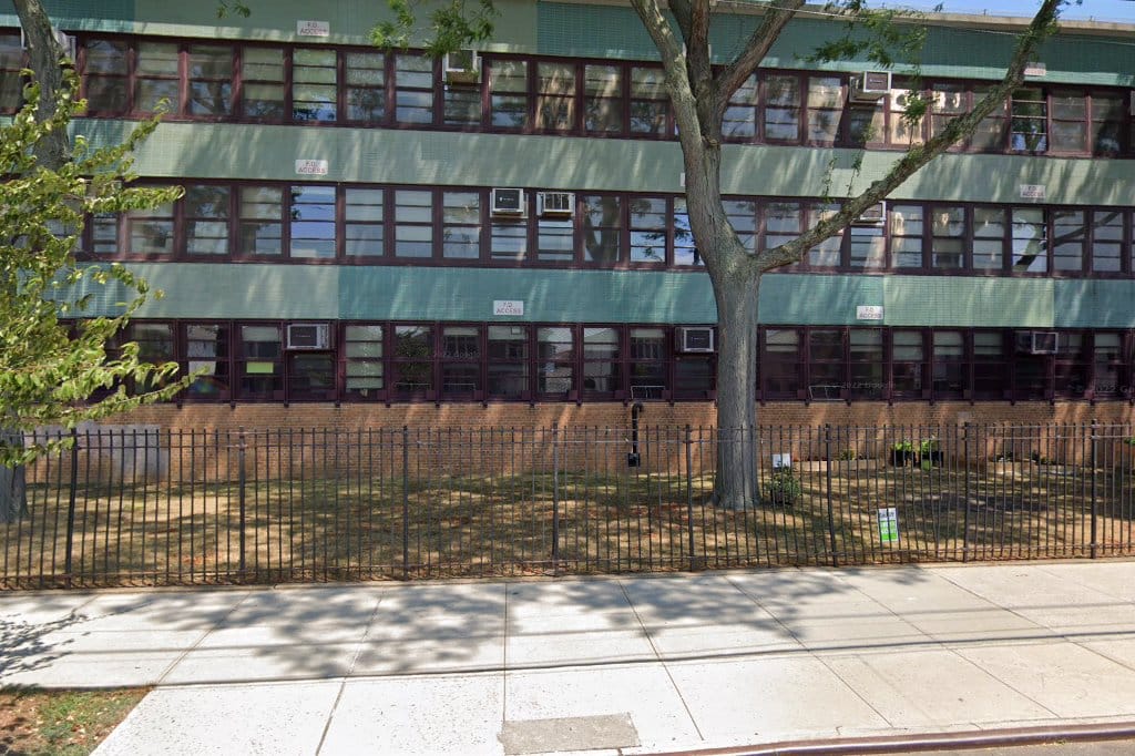 P.S. 207 Rockwood Park