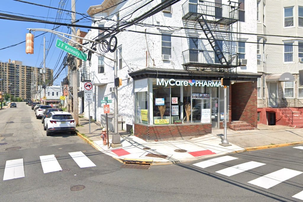 Giardina Pharmacy