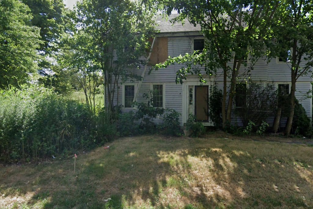 Shoreline School of Montessori