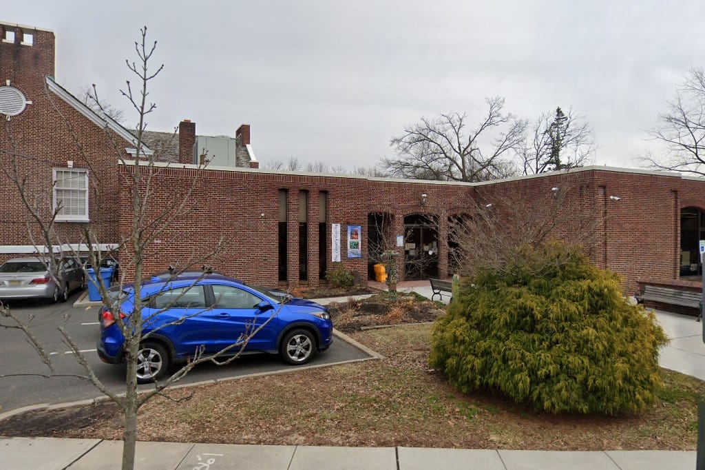 Metuchen Borough Library