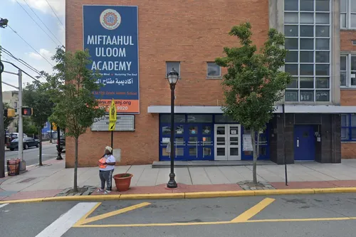 Miftaahul Uloom School