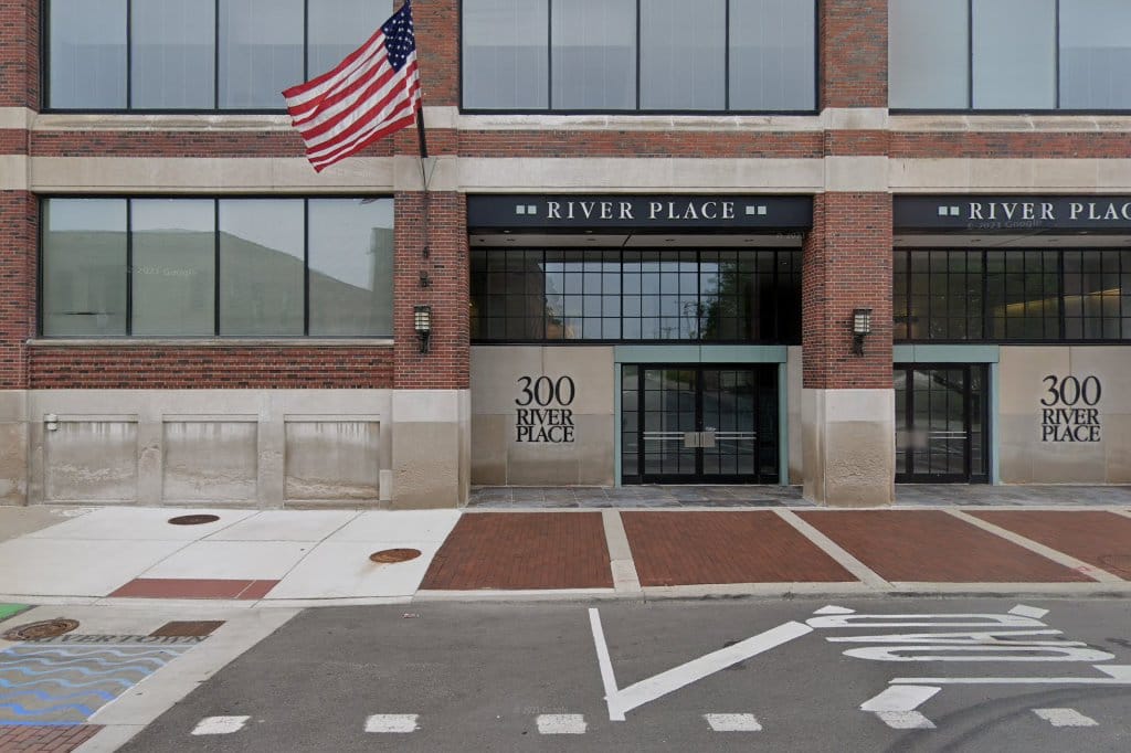 Everest Institute Detroit