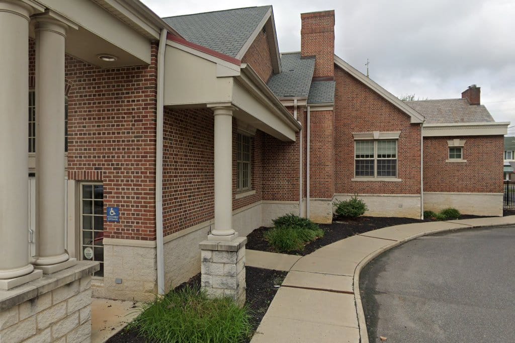 Bordentown Library