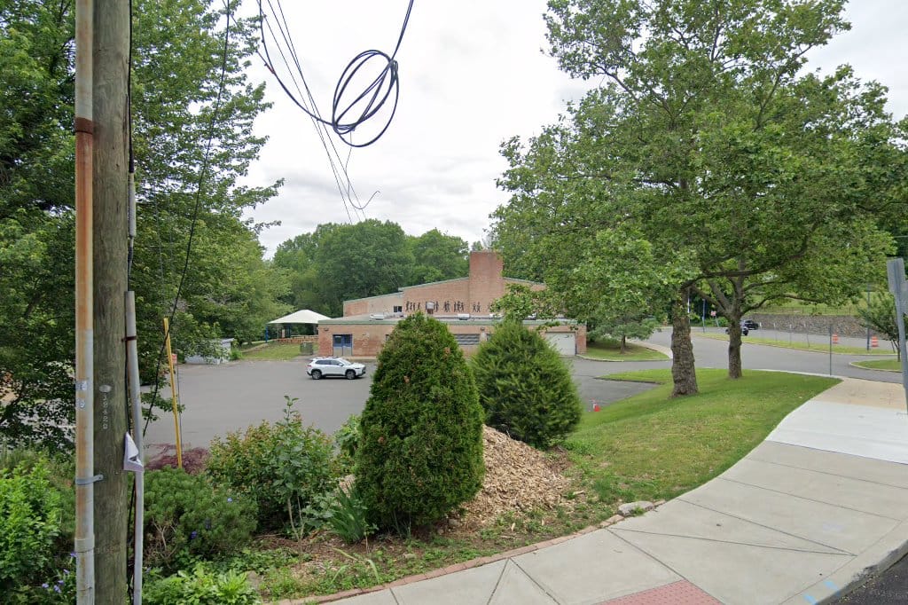 Wolfpit Elementary School