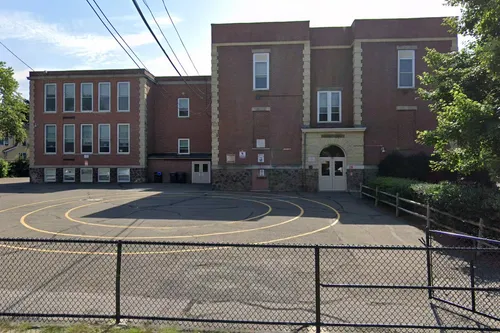 Washington 7-8 School