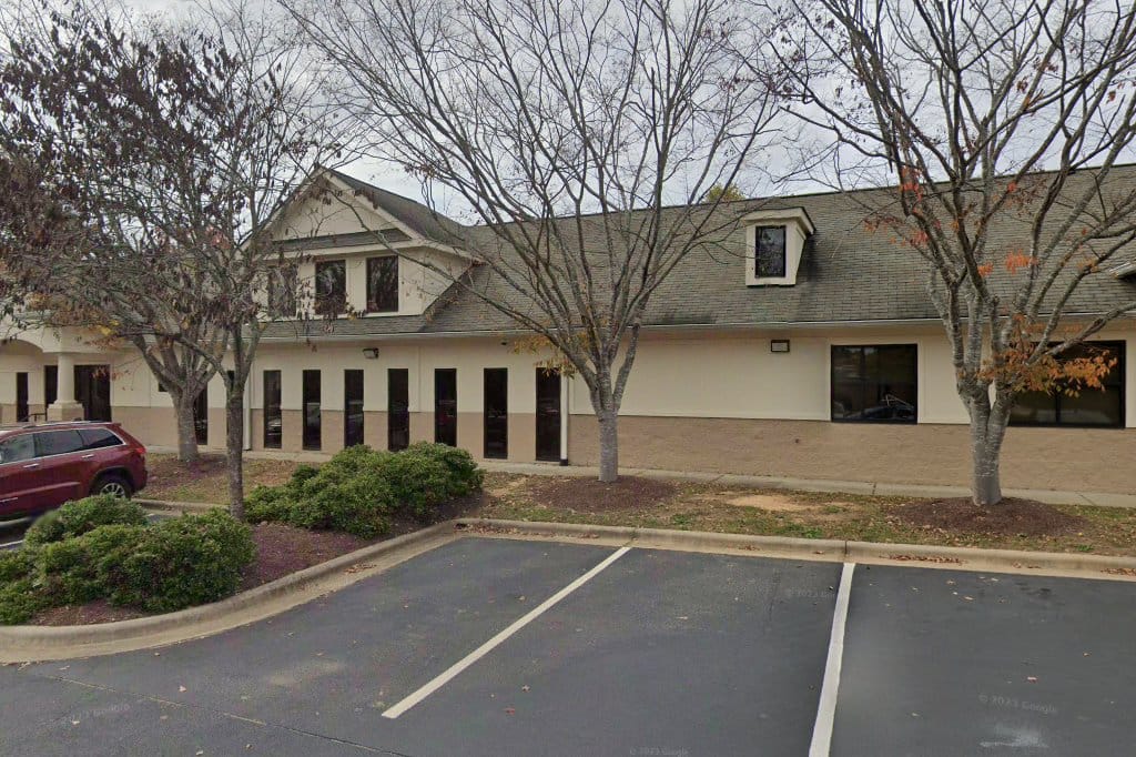 Healthy Paws Animal Hospital