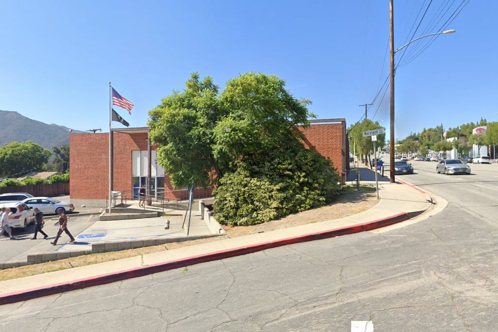 La Crescenta Passport Office