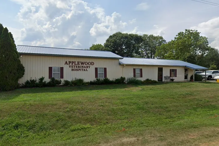 Applewood Veterinary Hospital