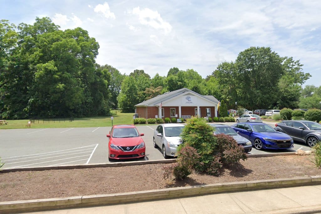 Elon Animal Hospital