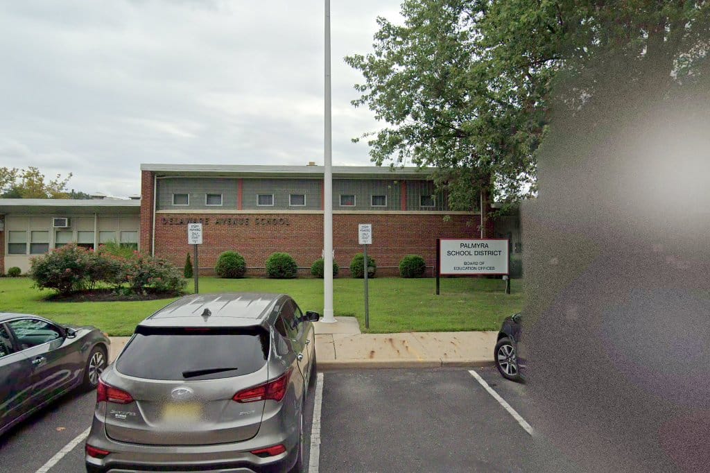 Delaware Avenue School