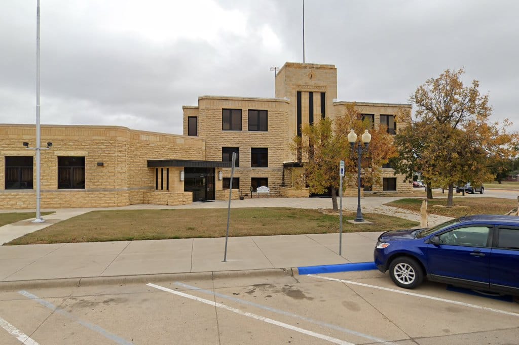 Russell District Court