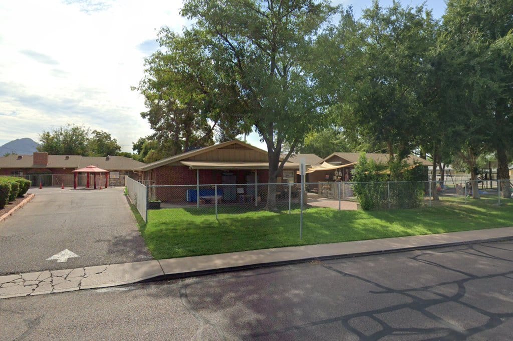 Villa Montessori - Phoenix Campus School