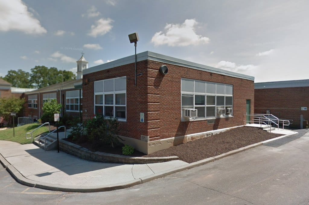Three Bridges School