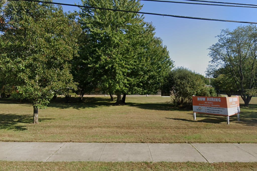 Dorothy B Hersh High School