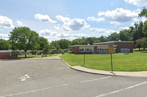 Packanack Elementary School