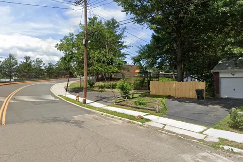 Lillian Drive School