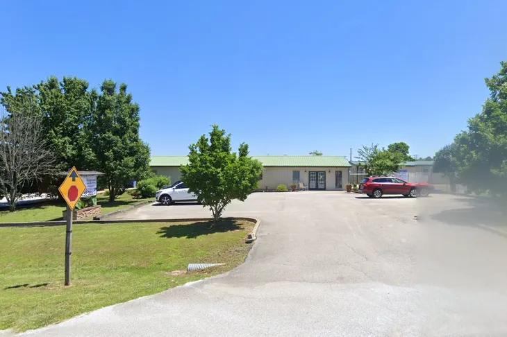 McCune Animal Hospital
