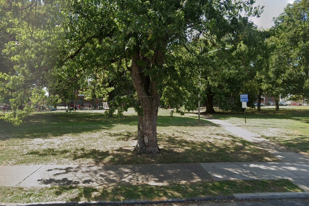 Veterans Memorial School