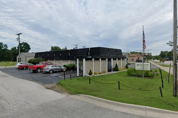 Dufour Animal Hospital