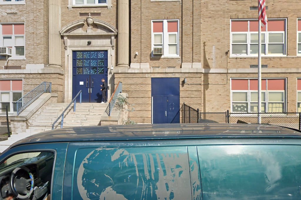No 6 Louvere De Lafayette School