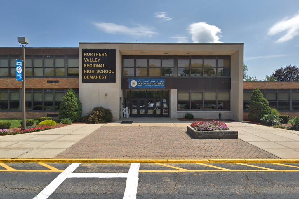 Northern Valley Regional High School: Demarest Campus