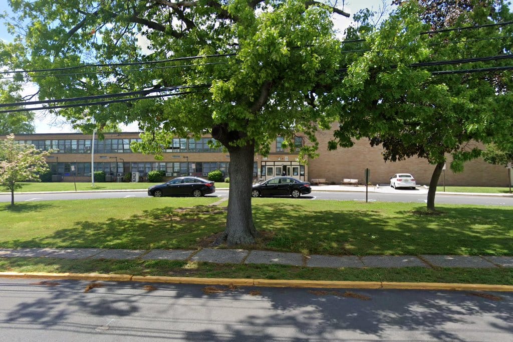 Saddle Brook Mid High School