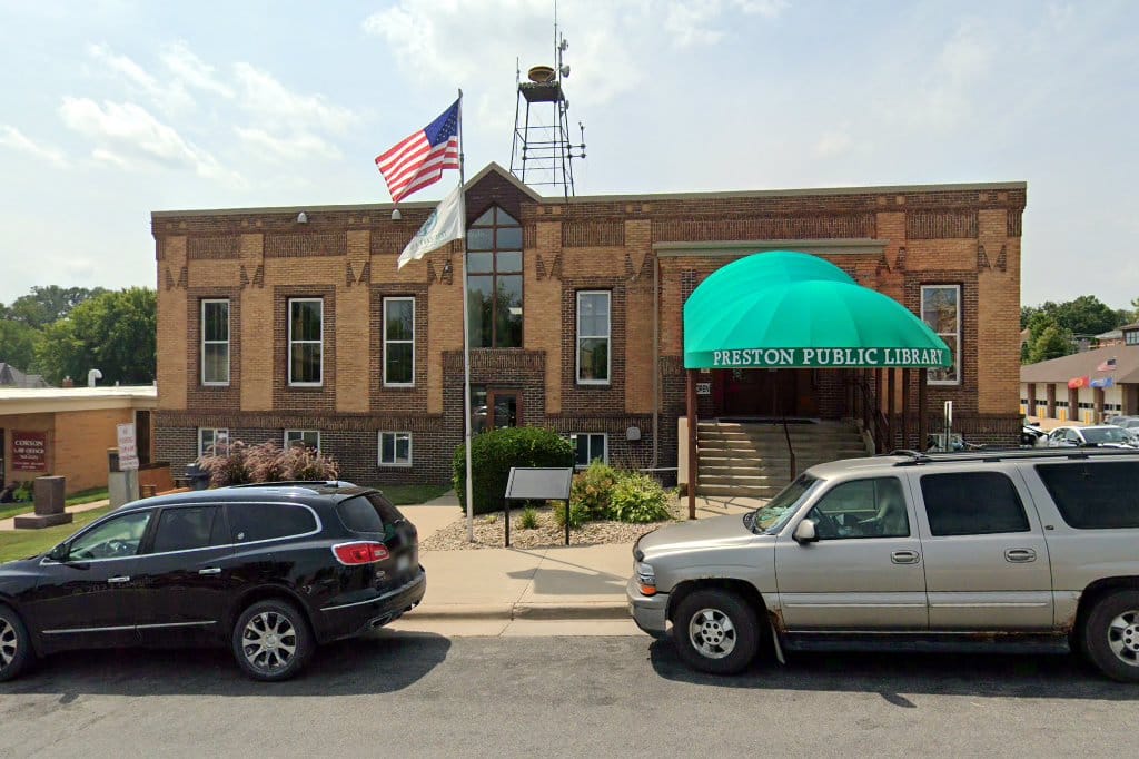 Preston Public Library