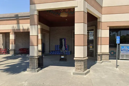 Lucky Supermarkets Pharmacy