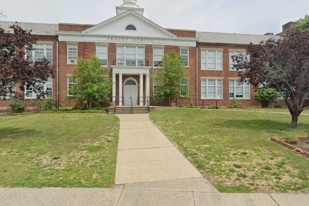 Tracey School