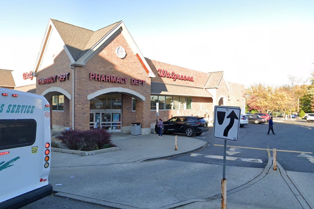 Walgreens Pharmacy