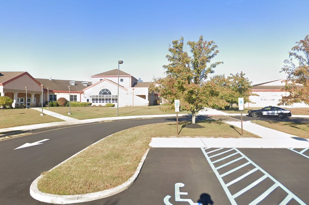 Pleasant Valley School