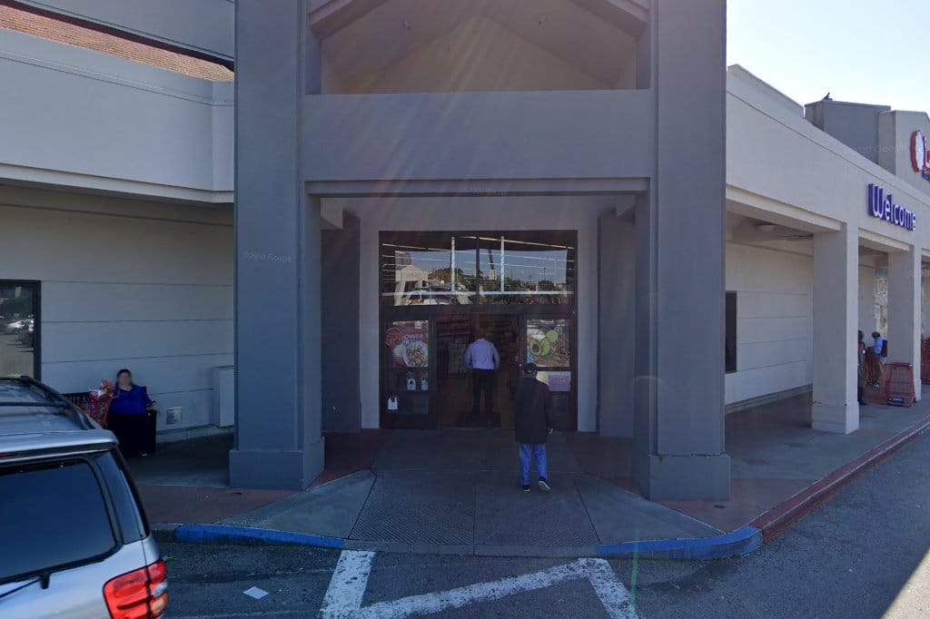 Lucky Supermarkets Pharmacy