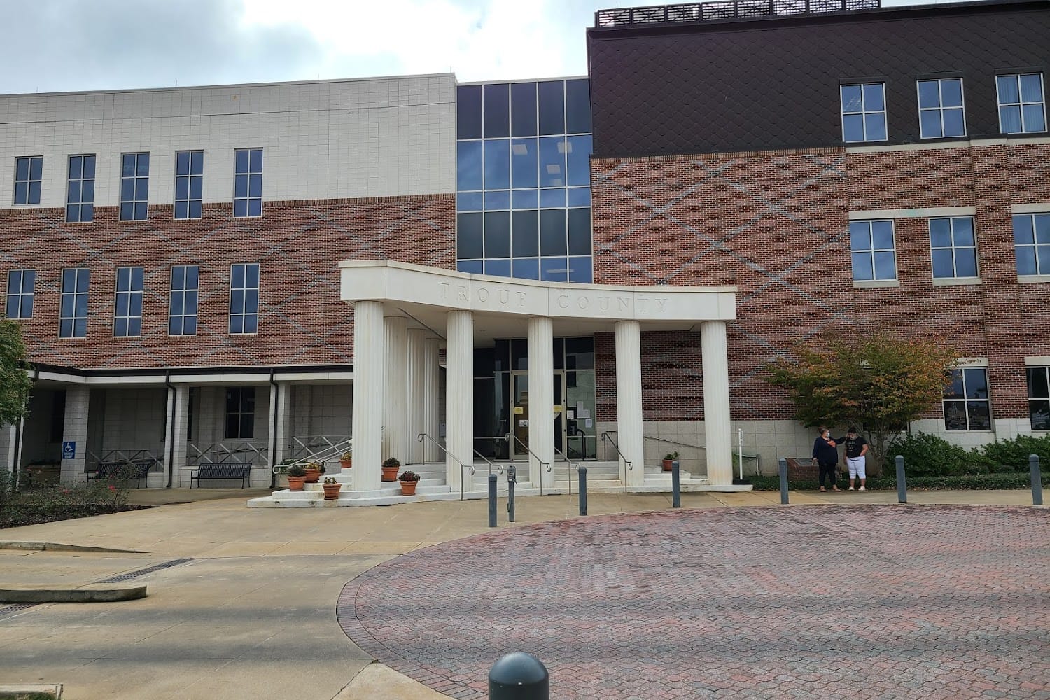 Lagrange MVD Tag Office