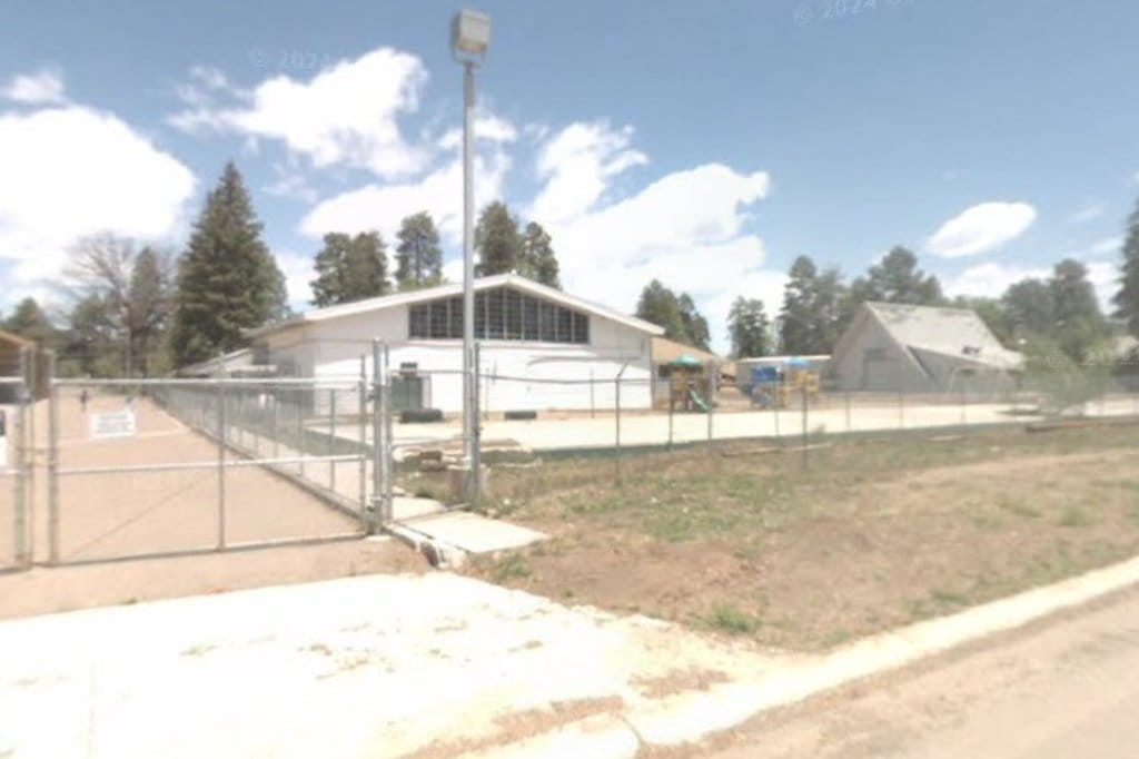 Mcnary Elementary School