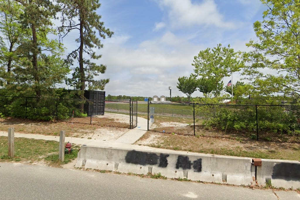 Joseph T Donahue Elementary School